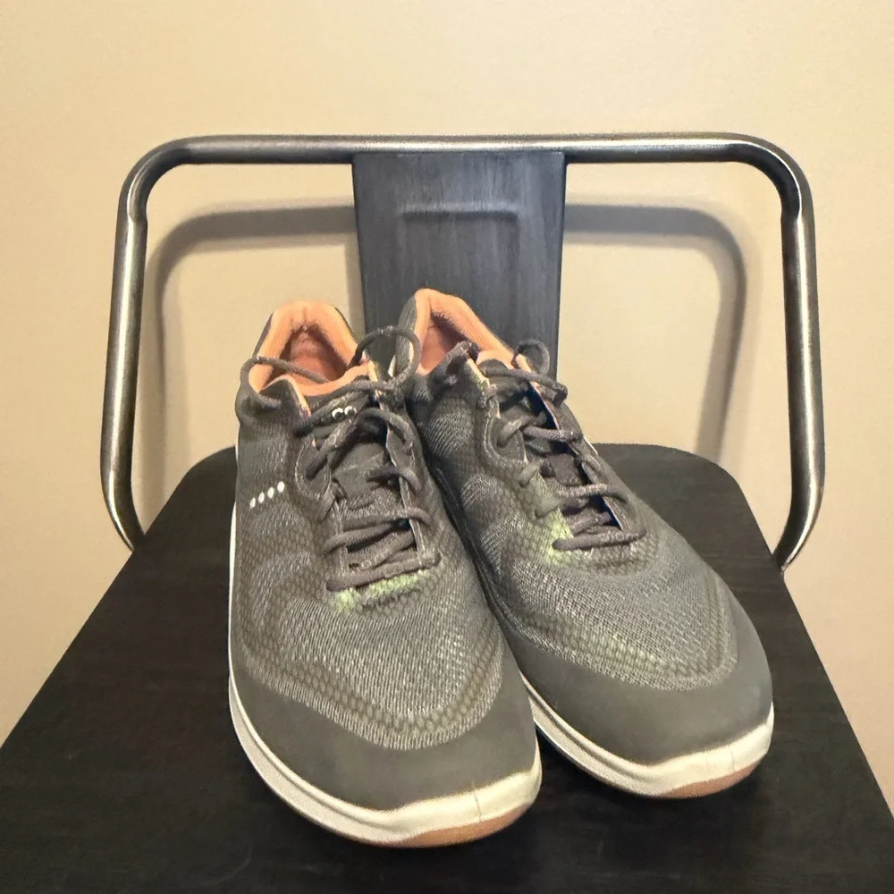 Ecco Gray and Green Women's Sneakers
